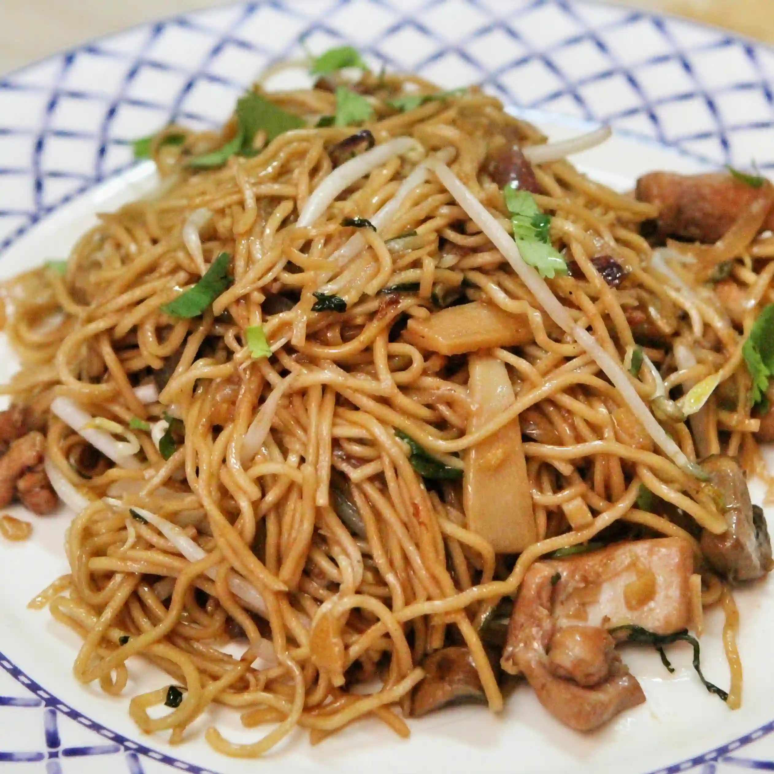 nouilles sautee au poulet