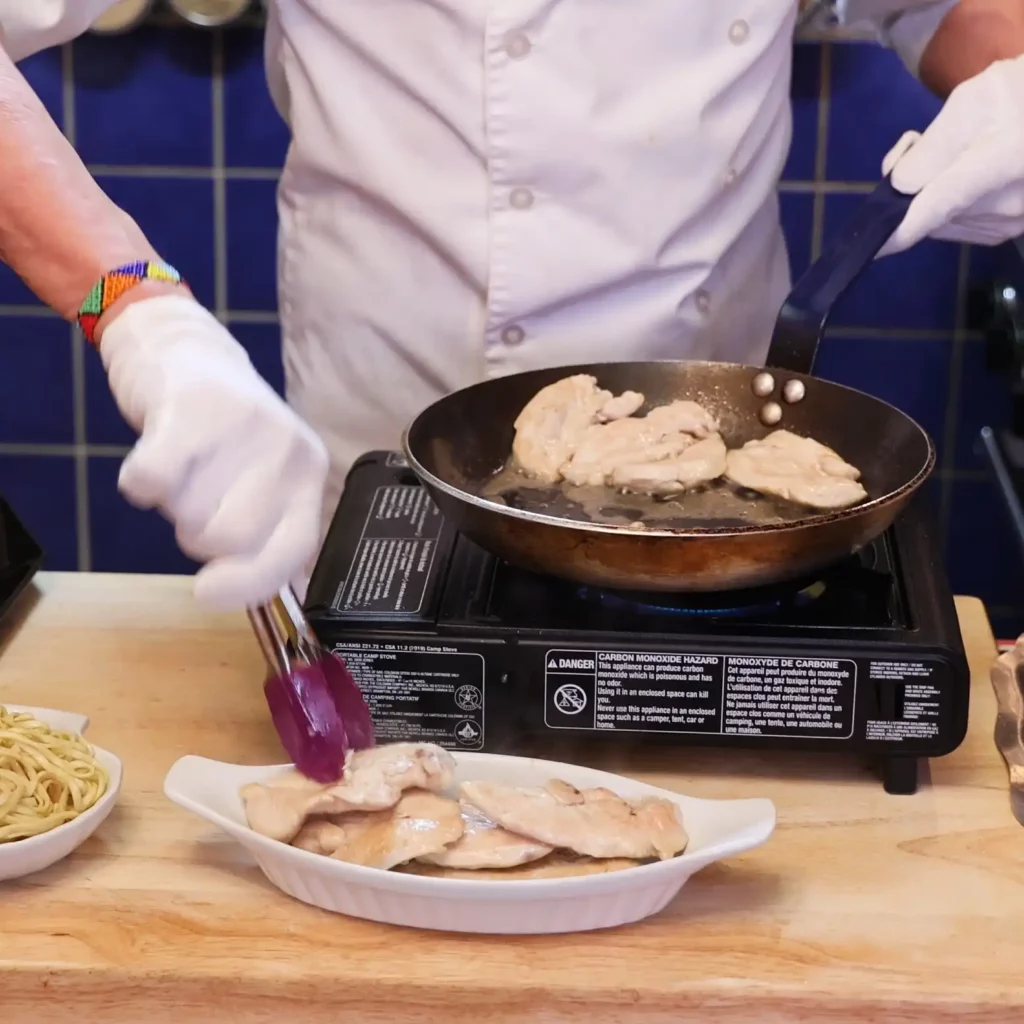 Chicken Roquefort sauce
