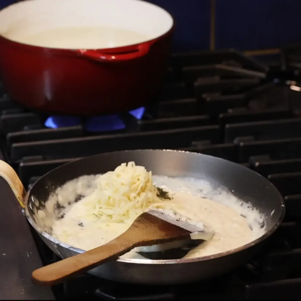 Pâtes crémeuses à la mozzarella