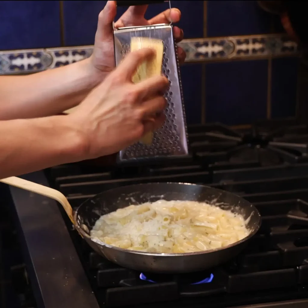 Pâtes crémeuses à la mozzarella