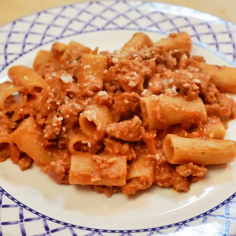Pâtes alla Zozzona