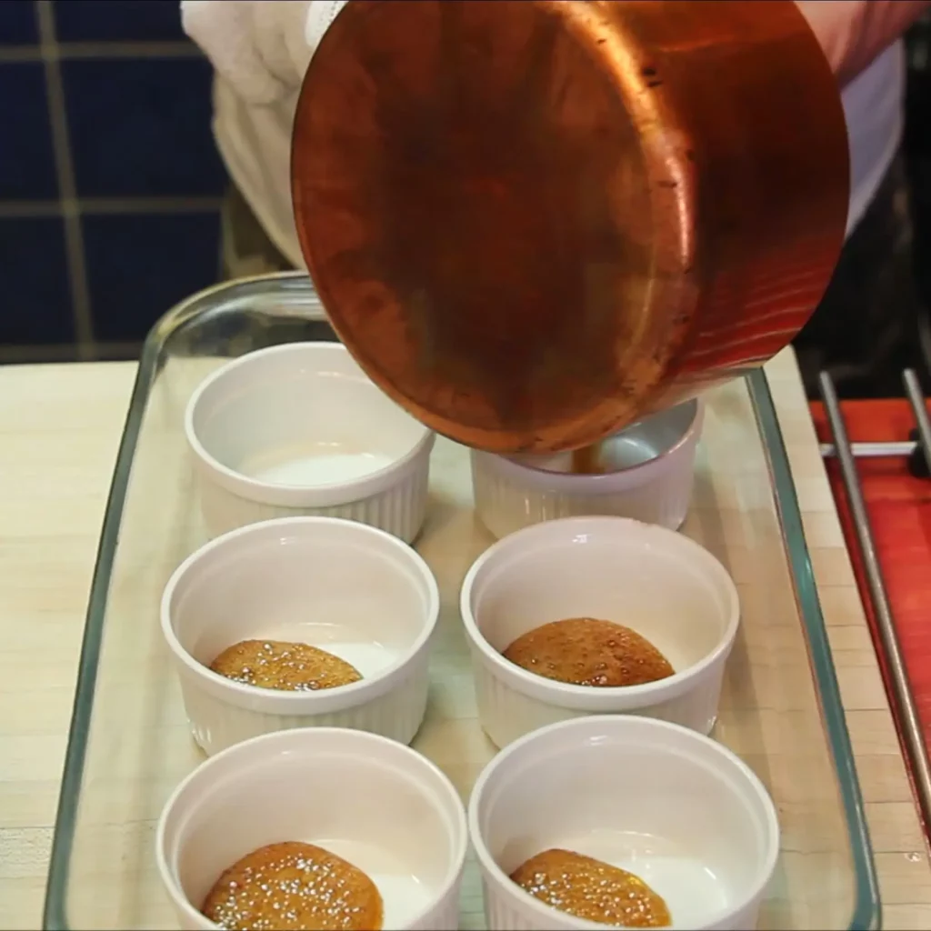 Crème Caramel au Four
