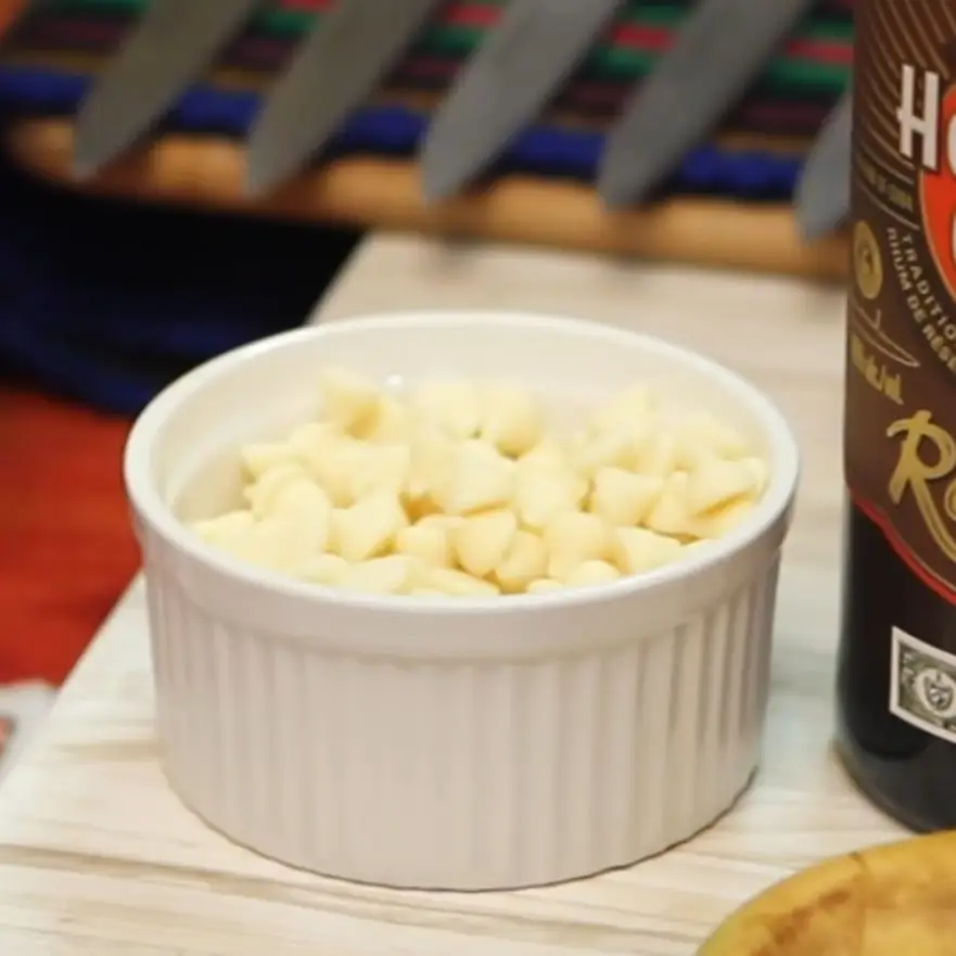 Rich White Chocolate Cinnamon Hot Chocolate