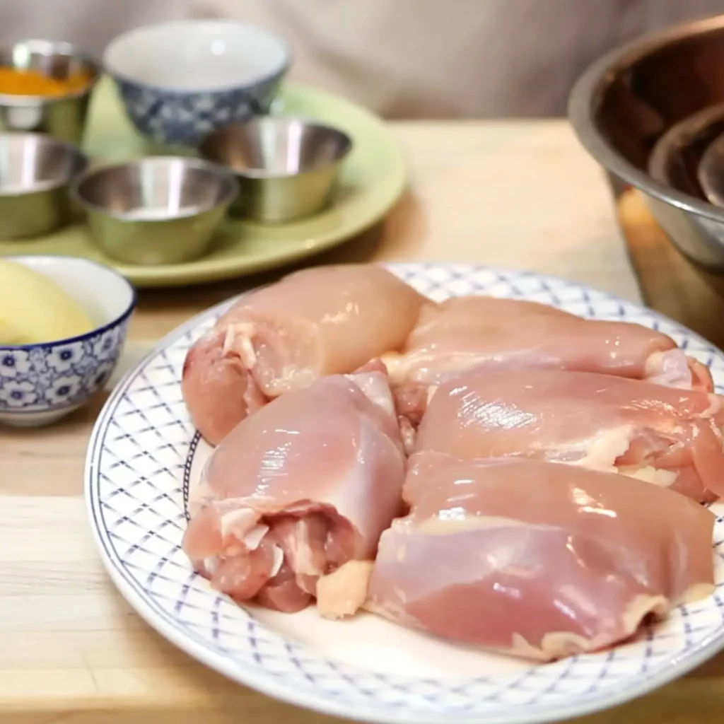 Curry de poulet cr&eacute;meux au lait de coco 