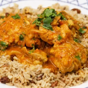 Curry de poulet cr&eacute;meux au lait de coco