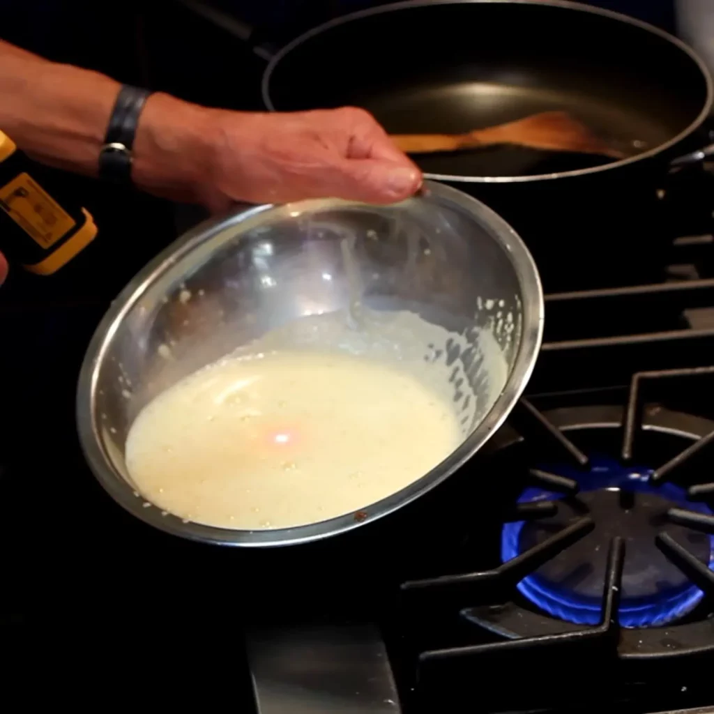 Bavette de bœuf avec sauce béarnaise