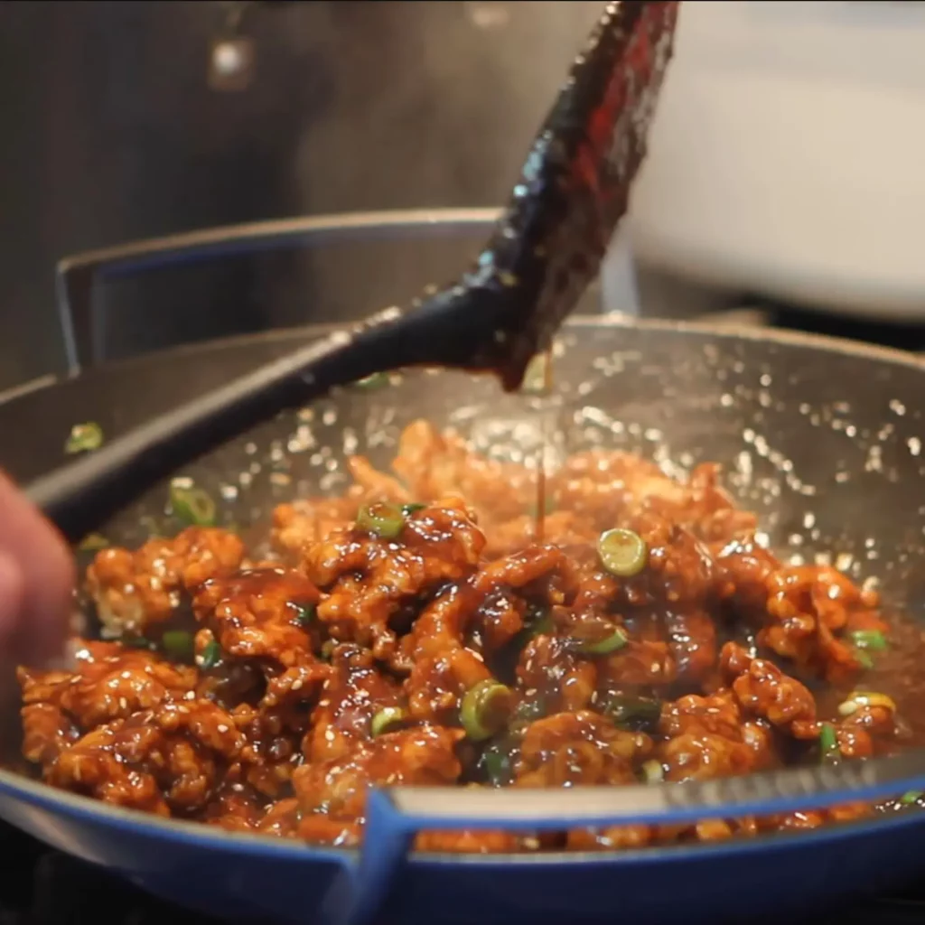 Poulet G&eacute;n&eacute;ral Tao croustillant