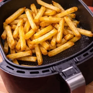 Frites &agrave; la friteuse &agrave; air ultra croustillantes