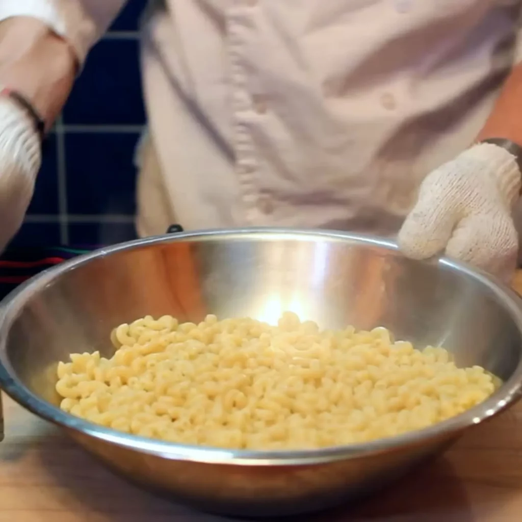 Gratin de macaronis au fromage