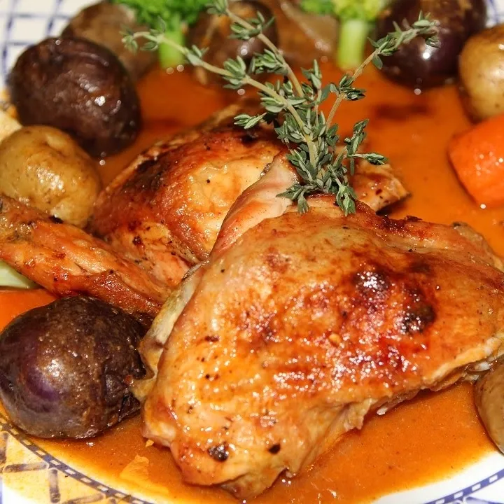Poulet r&ocirc;ti au four
