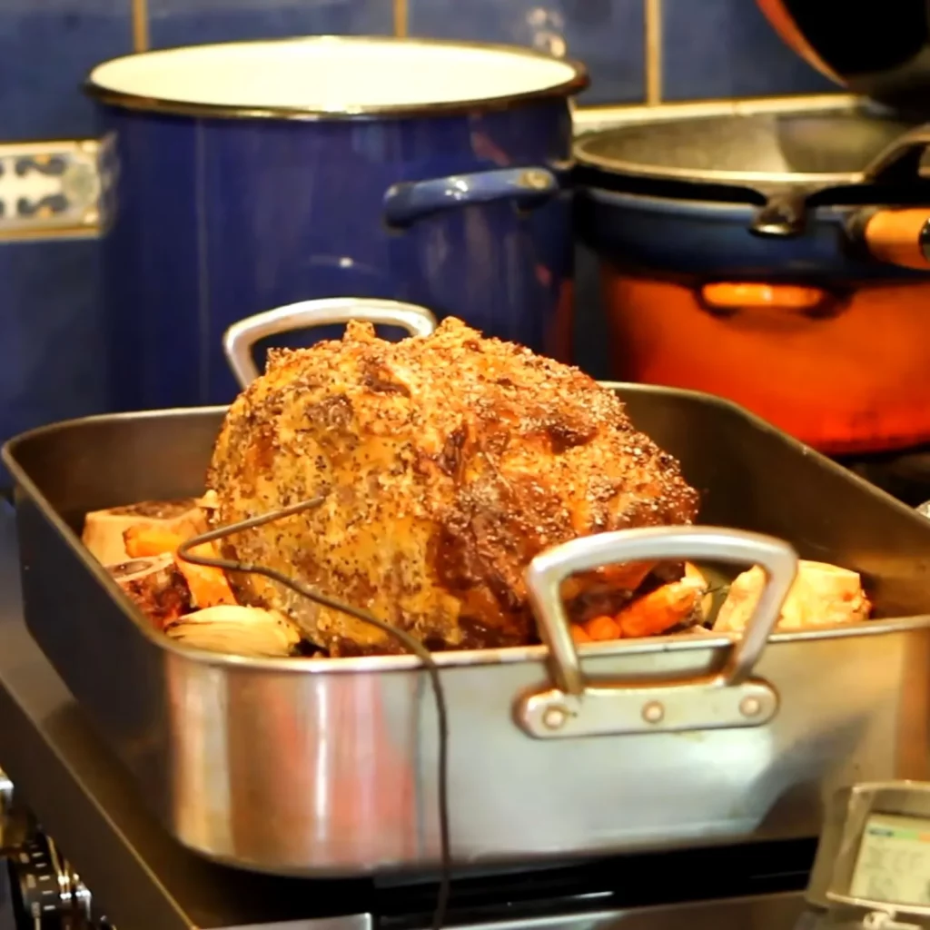 R&ocirc;ti de b&oelig;uf au four