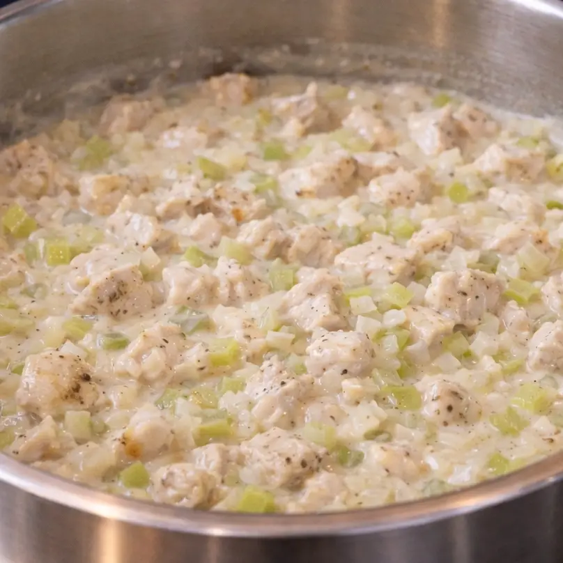 Classic Homemade Chicken P&acirc;t&eacute;