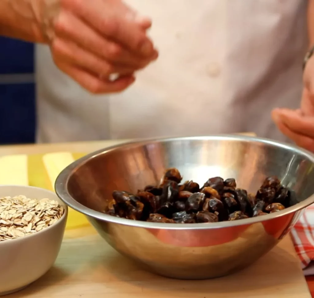 Carr&eacute;s aux dattes