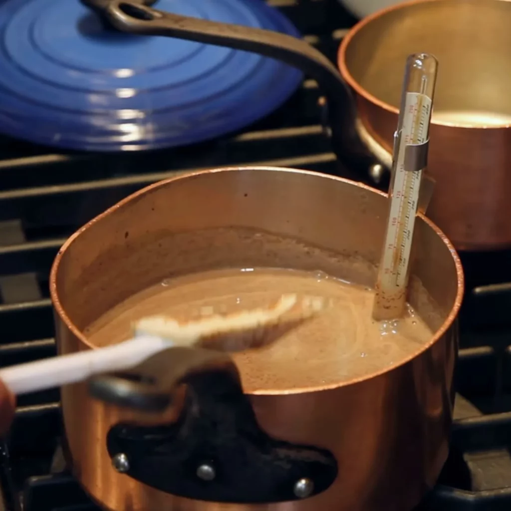 Profiteroles au chocolat maison