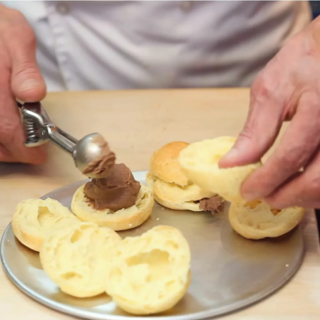 Profiteroles au chocolat maison