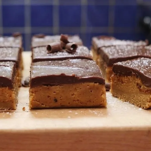 Chocolate Peanut Butter Bars 
