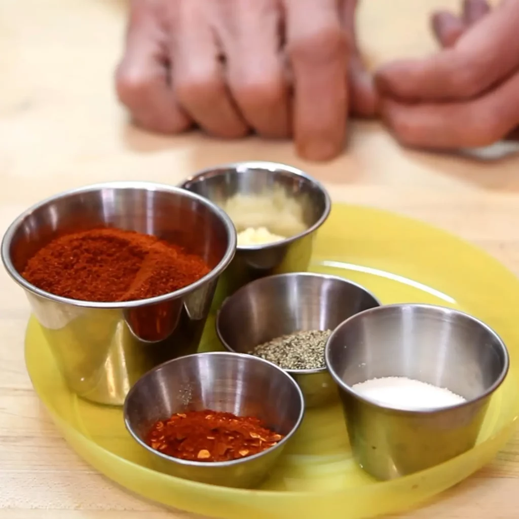 Feuillet&eacute;s aux saucisses maison