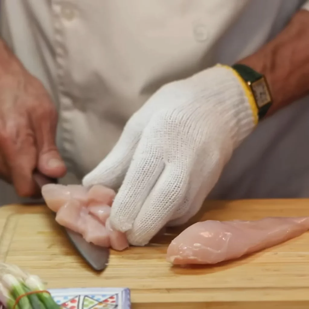 Easy Chicken Pad Thai 