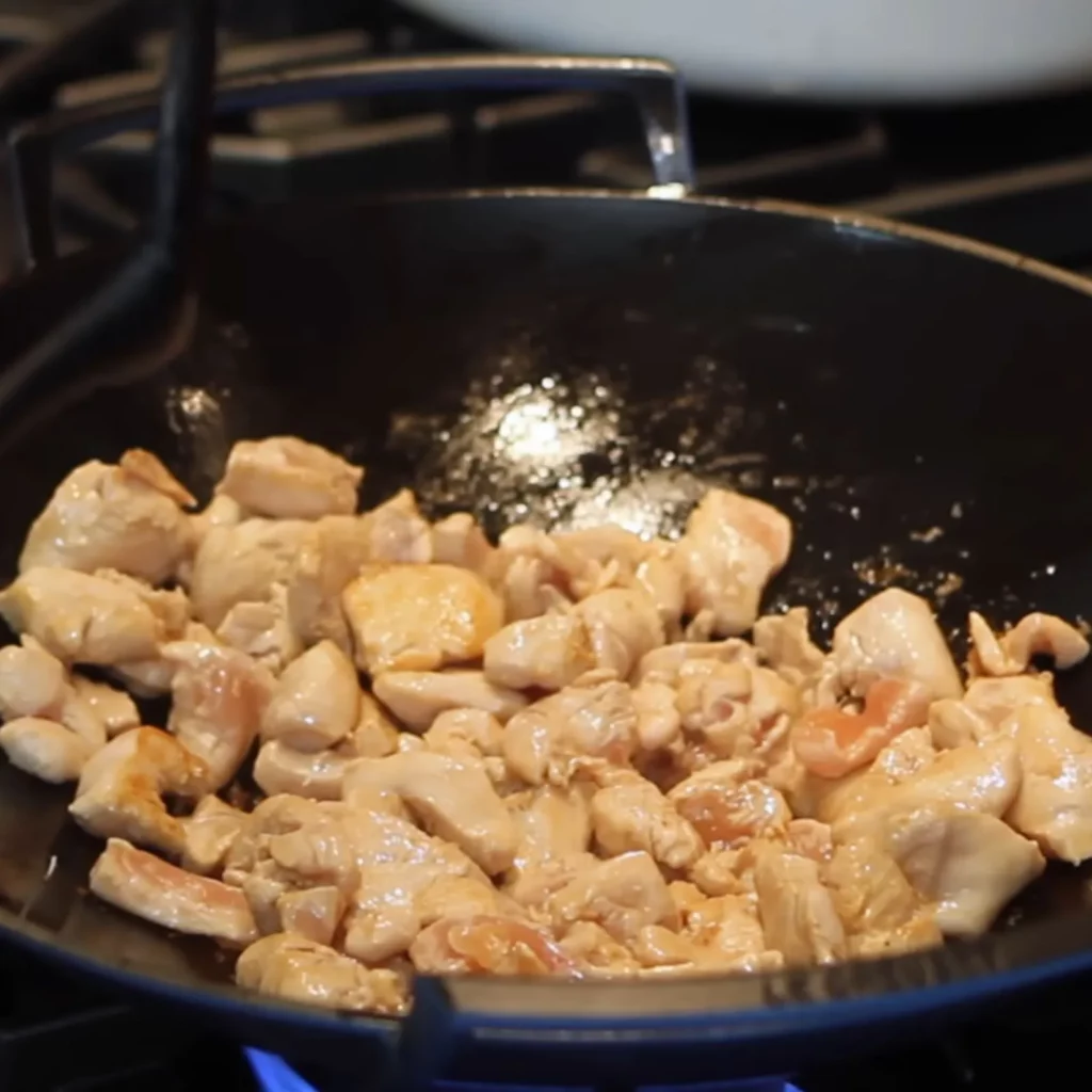 Easy Chicken Pad Thai 