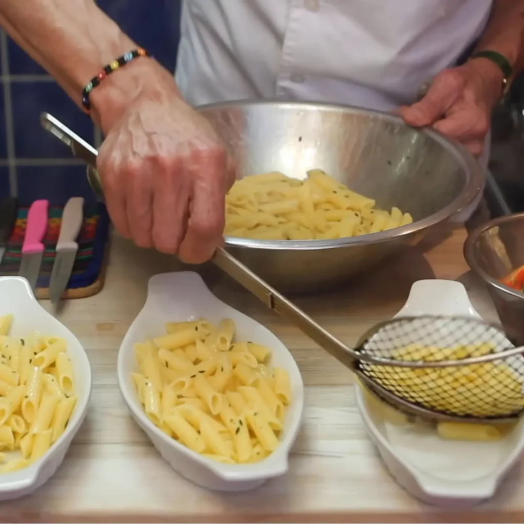 Pâtes crémeuses à l’ail noir