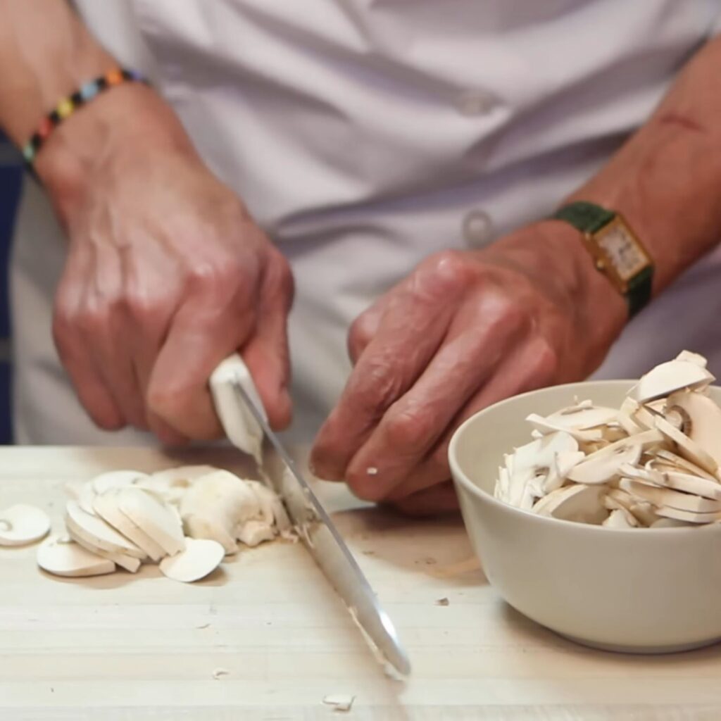 P&acirc;tes cr&eacute;meuses aux champignons
