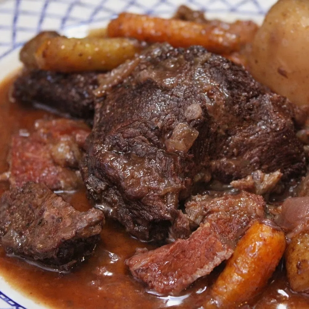 Rago&ucirc;t de b&oelig;uf aux pommes de terre