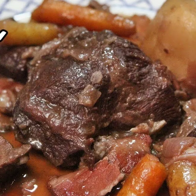 Rago&ucirc;t de b&oelig;uf aux pommes de terre