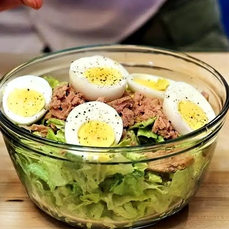 Salade au thon facile avec &oelig;ufs durs