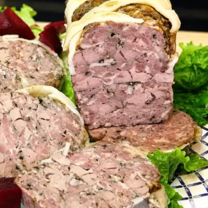 Pâté de canard maison en terrine