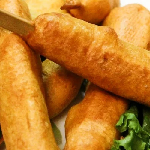Pogos maison faciles, beignets de saucisses croustillants fa&ccedil;on Qu&eacute;bec