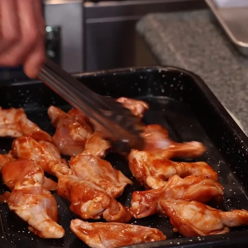ailes de poulet collantes sirop erable au four, &eacute;tape 4