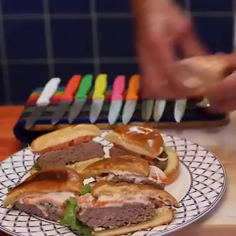 cheeseburgers maison trois fromages faciles, plat fini
