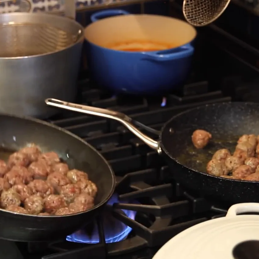 easy homemade spaghetti and meatballs, step 3