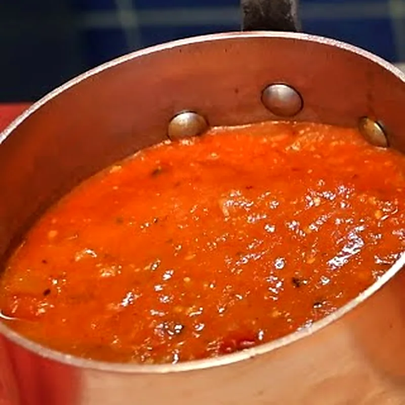 easy homemade spicy jalapeno tomato sauce, finished dish