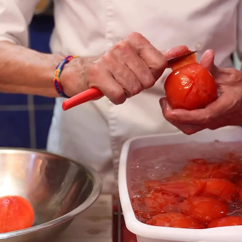 easy homemade spicy jalapeno tomato sauce, step 1