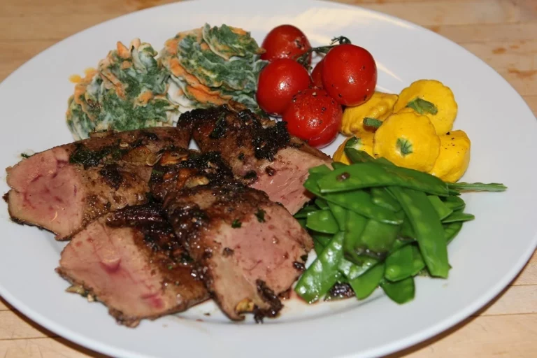 Foie de veau po&ecirc;l&eacute; ros&eacute; &agrave; la persillade, pr&ecirc;t en 15 minutes