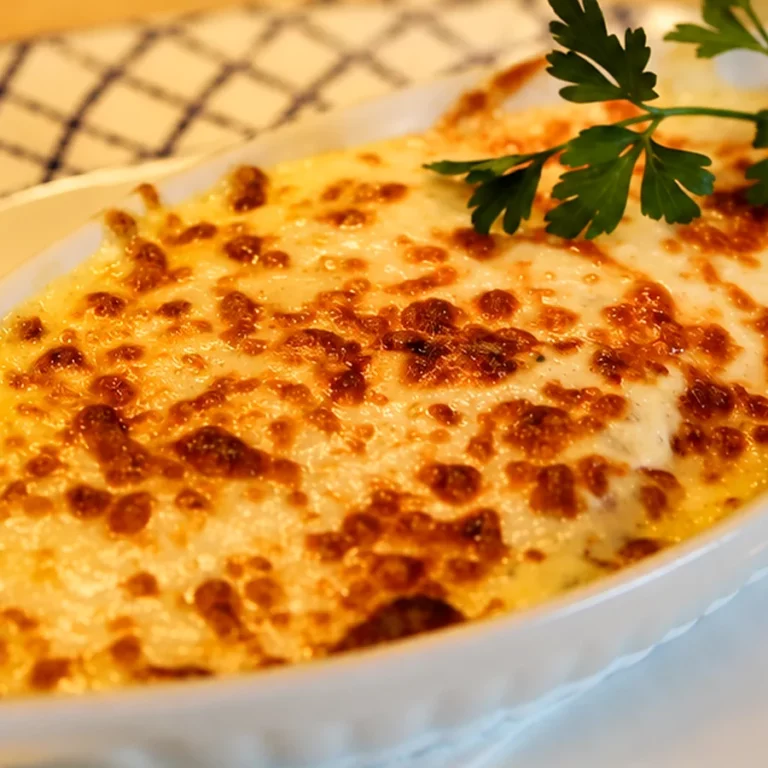 Gratin d&rsquo;asperges du Qu&eacute;bec facile &agrave; la b&eacute;chamel et au fromage