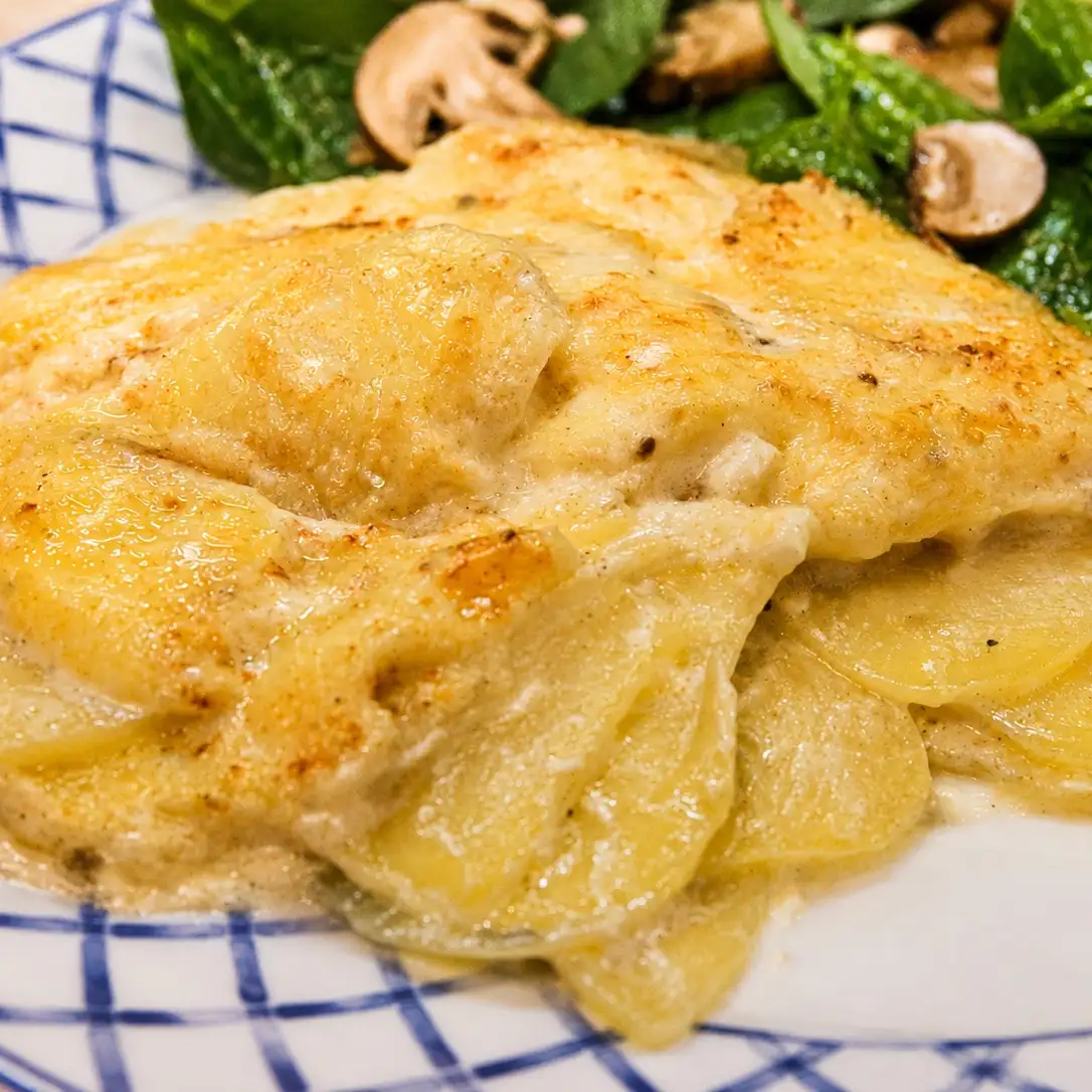 gratin savoyard cheese cream potatoes, finished dish