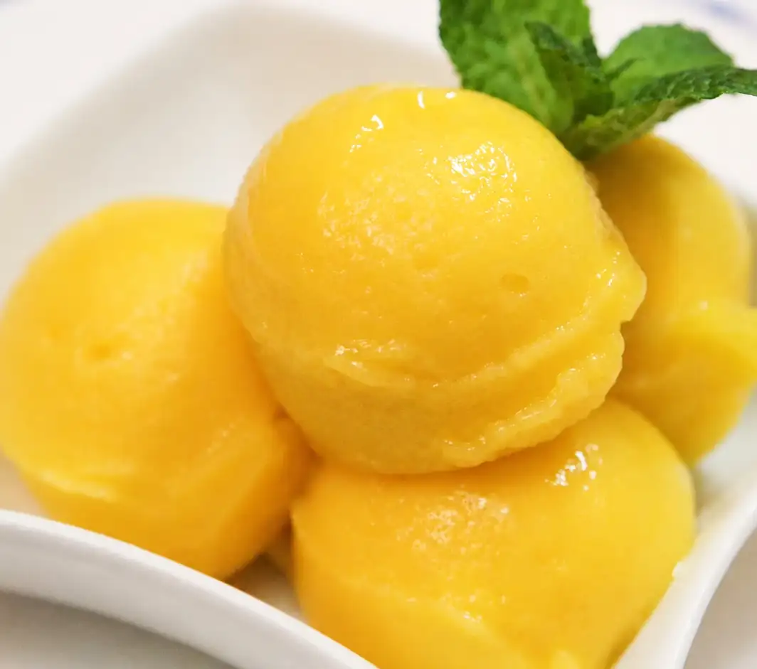 homemade mango sorbet, finished dish