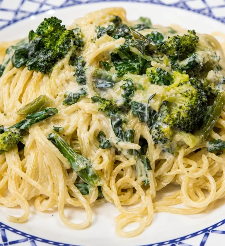 Linguine Primavera crémeuses aux légumes verts