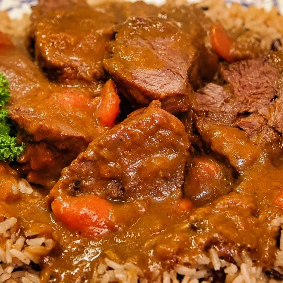 Curry de porc mijot&eacute; facile avec riz