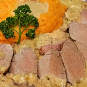 Filet de porc sauce dijonnaise facile avec pur&eacute;e maison
