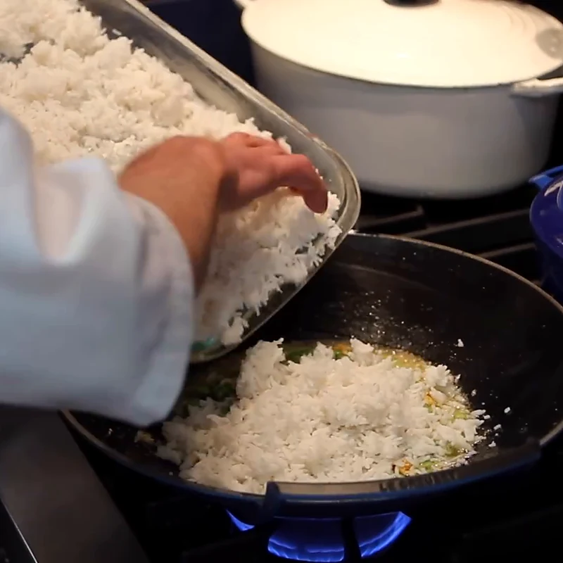 nasi goreng vegetarien facile oeufs frits riz de la veille, &eacute;tape 4