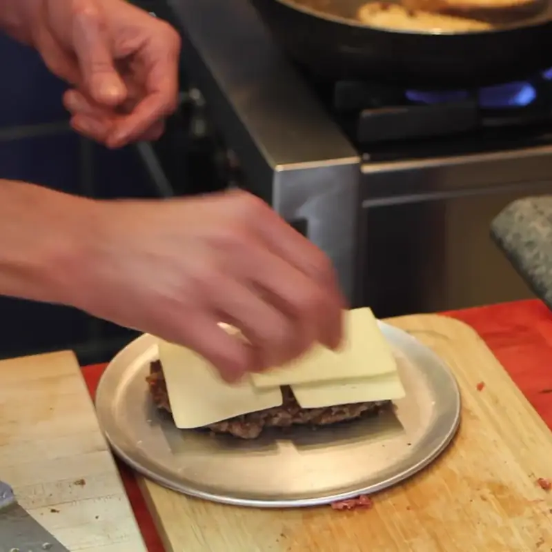 patty melt facile raclette sauce style cognac, étape 5