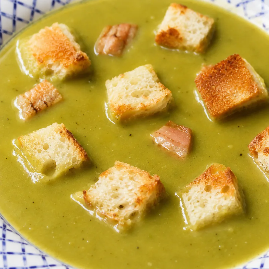 potage saint germain facile pois casses bacon, plat fini