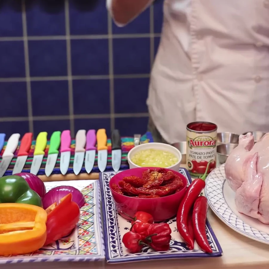 poulet a la harissa maison facile mijote poivrons, ingredients