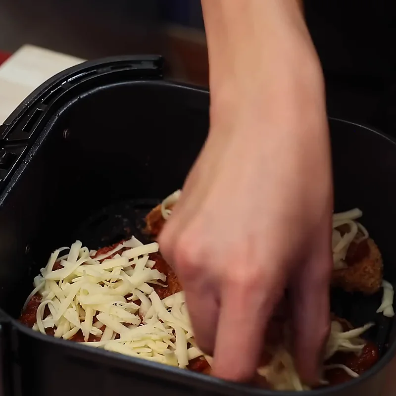 poulet parmigiana a la friteuse a air, étape 6