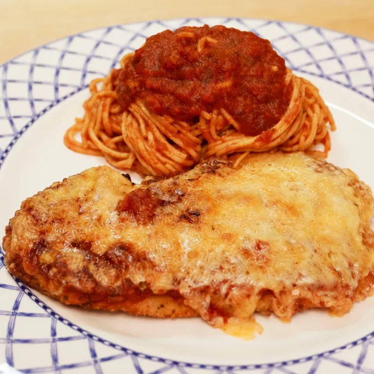 Poulet parmigiana classique facile avec spaghetti