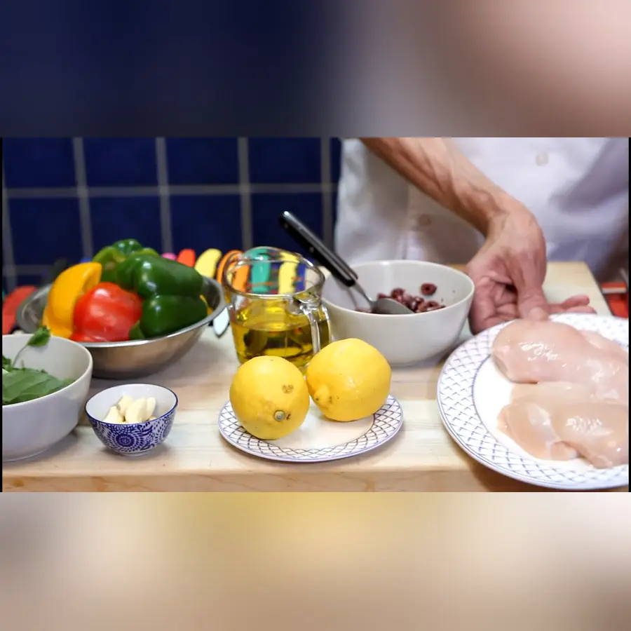 salade repas poulet ete poivrons roquette, ingredients