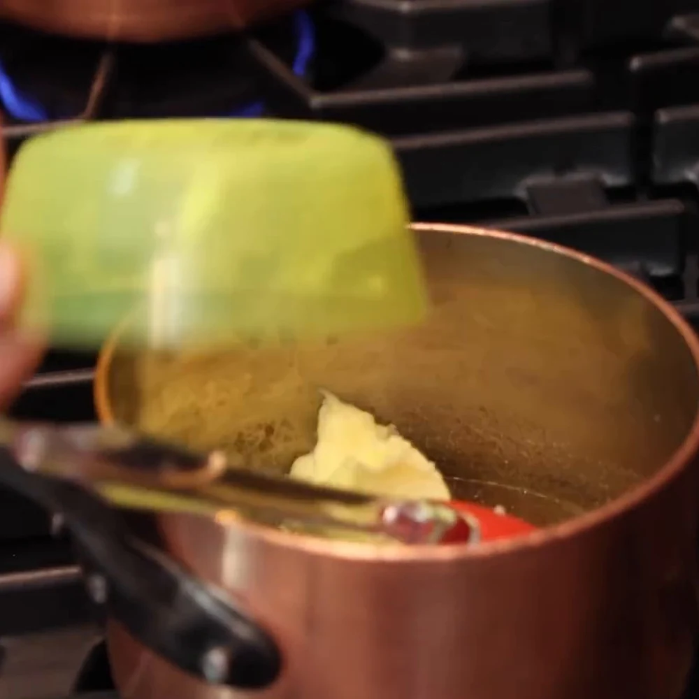 sauce caramel cassonade facile creme glacee, &eacute;tape 1